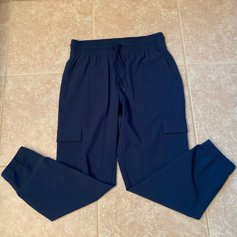 NWOT Old Navy Three-Pack Cargo Joggers in Teal, Black & Navy - Picture 6 of 7